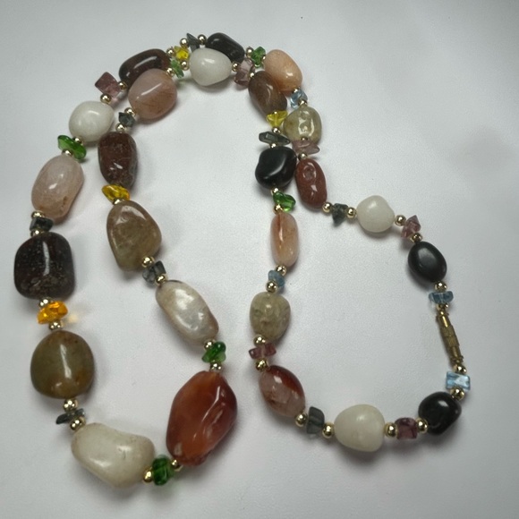 Scottish Pebble Necklace, Agate, Carnelian, Quartz, Onyx Polished Stone - Picture 4 of 5